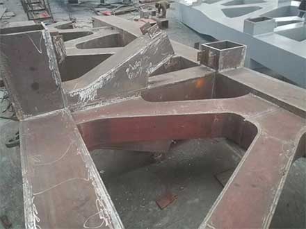 钢结构构件